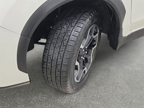 Used 2016 Subaru Crosstrek 2.0i Premium image 30