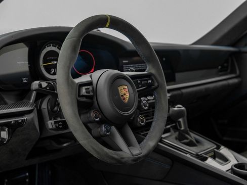 Used 2024 Porsche 911 GT3 RS image 5
