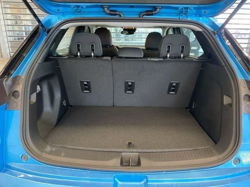 New 2027 Chevrolet Bolt LT w/ Comfort Package FWD image 7