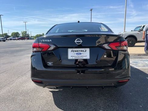Used 2025 Nissan Versa S w/ Trunk Package FWD image 6