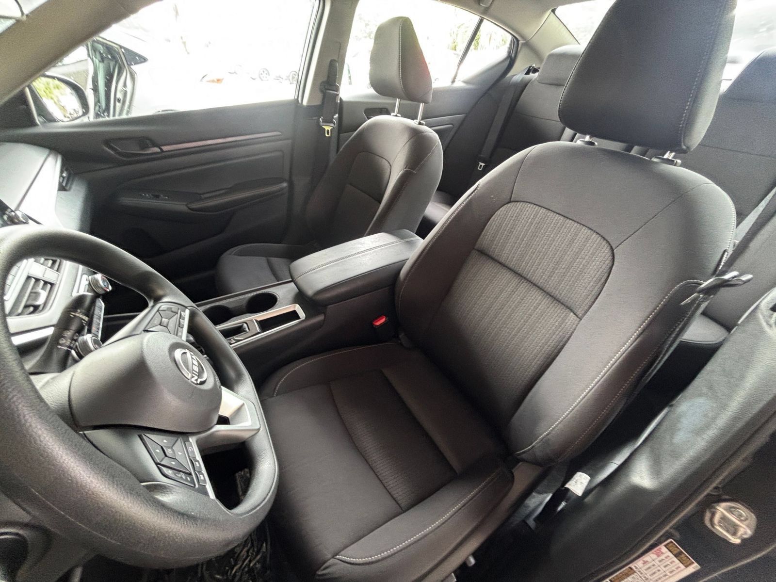 Used 2026 Nissan Altima 2.5 SV FWD image 35