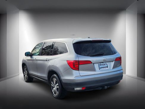Used 2016 Honda Pilot EX image 3
