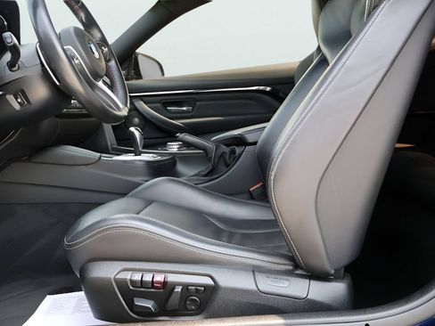 Used 2015 BMW M4 Coupe RWD image 39