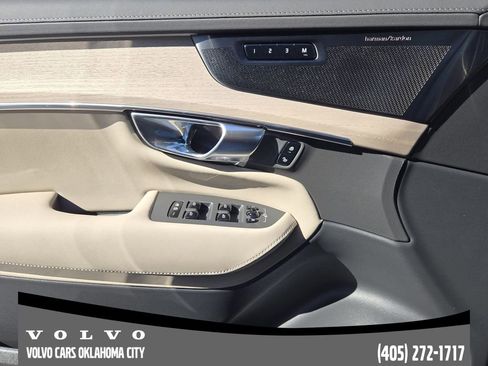 New 2026 Volvo XC90 B6 Ultra w/ Lounge Package AWD/4WD image 22