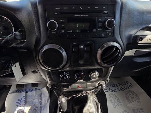 Used 2012 Jeep Wrangler Sport AWD/4WD image 16