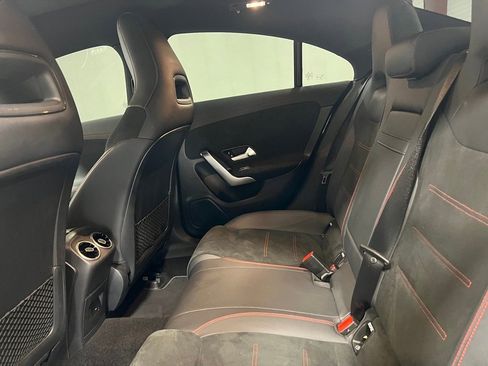 Used 2023 Mercedes-Benz CLA 250 4MATIC image 25