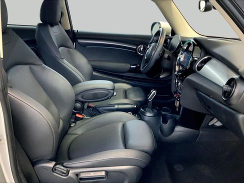 Used 2024 MINI Cooper S FWD image 8