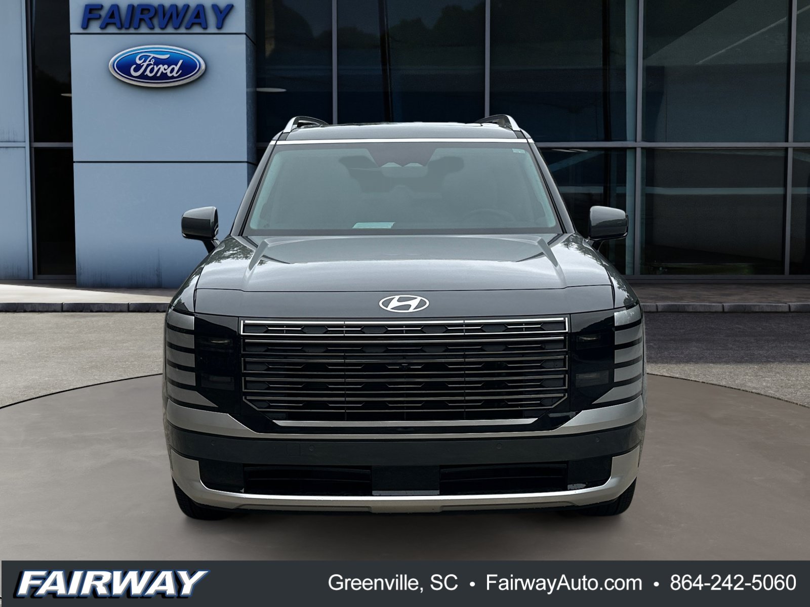 Used 2026 Hyundai Palisade Calligraphy FWD image 2