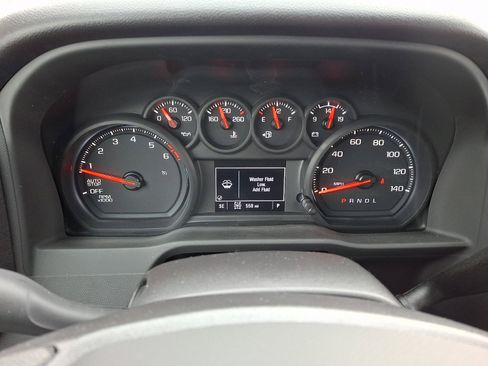 Used 2026 Chevrolet Silverado 1500 Custom Trail Boss w/ LPO, Dark Essentials Package image 19