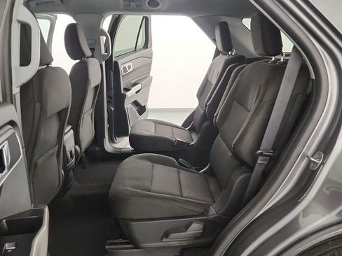 Certified 2024 Ford Explorer XLT AWD/4WD image 28