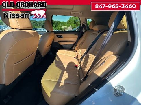 Used 2023 Nissan Rogue Platinum AWD/4WD image 10