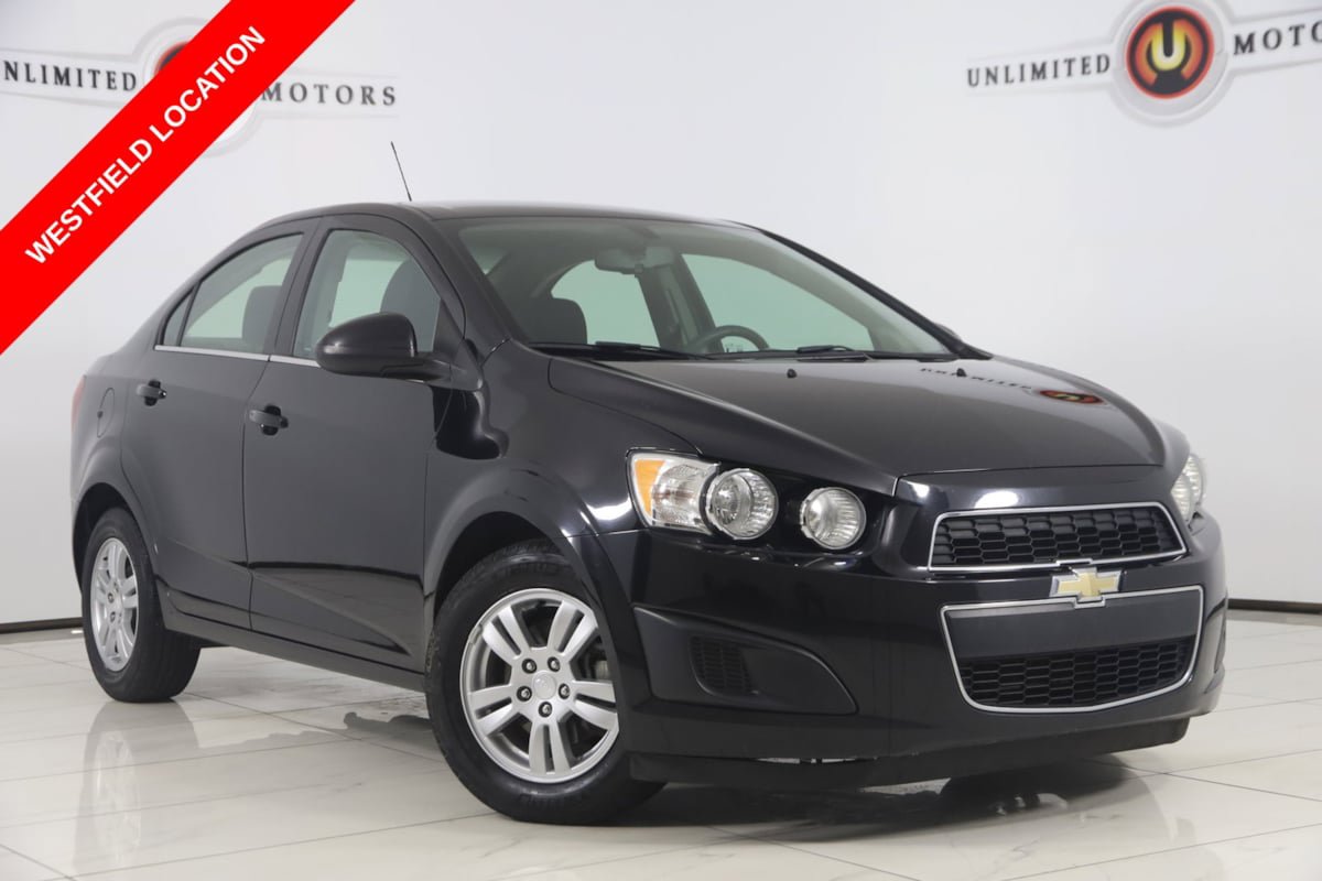 Used 2016 Chevrolet Sonic LT FWD image 1