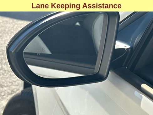 Used 2025 Volkswagen Jetta Sport image 6