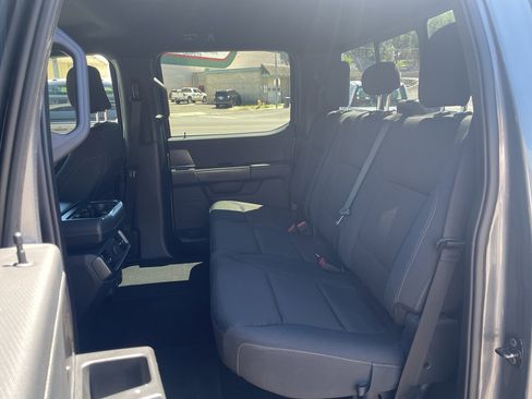 Used 2024 Ford F150 XLT w/ Equipment Group 302A MID AWD/4WD image 18
