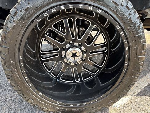 Used 2024 Chevrolet Silverado 2500 LTZ w/ LTZ Plus Package AWD/4WD image 46