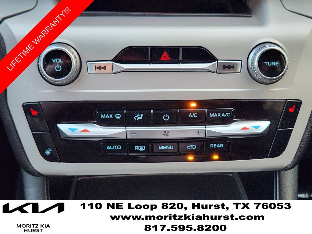 Used 2023 Ford Explorer XLT w/ Equipment Group 202A RWD image 15