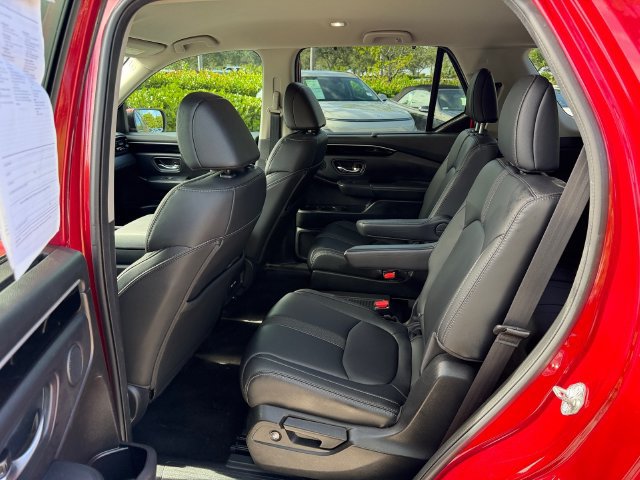 Used 2023 Honda Pilot EX-L image 14