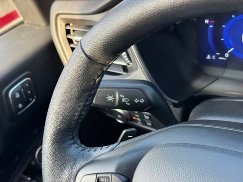 Used 2020 Ford Escape Titanium AWD/4WD image 31