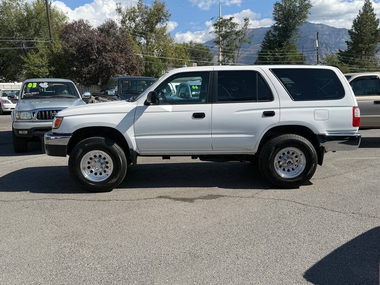 Used 2000 Toyota 4Runner 2WD w/ Upgrade Value Pkg 1 image 95