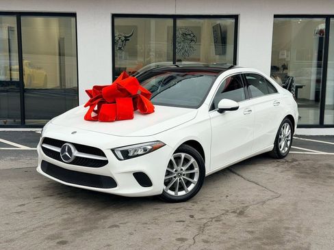 Used 2019 Mercedes-Benz A 220 image 1