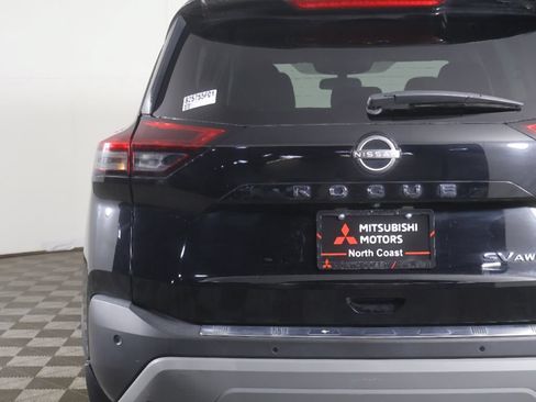 Used 2023 Nissan Rogue SV AWD/4WD image 13