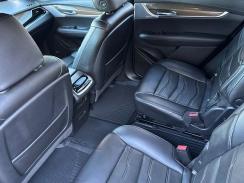 Used 2020 Cadillac XT6 Premium Luxury w/ Platinum Package image 14