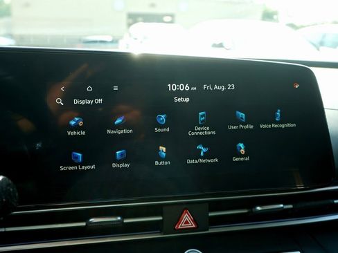 Used 2024 Hyundai Elantra SEL w/ Convenience Package image 14