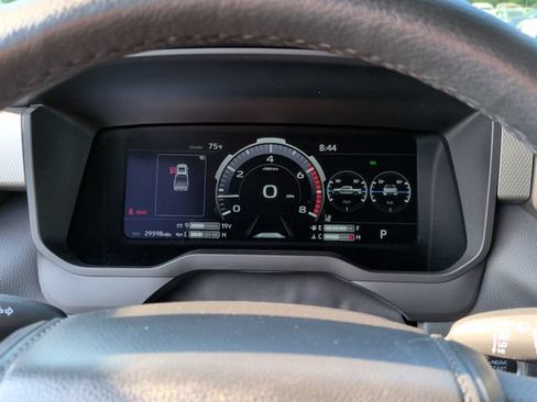 Used 2024 Toyota Tundra Limited AWD/4WD image 16