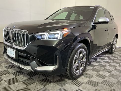 Certified 2023 BMW X1 xDrive28i w/ Premium Package image 2