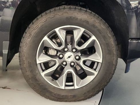 Used 2024 Chevrolet Silverado 1500 RST w/ Convenience Package II image 8