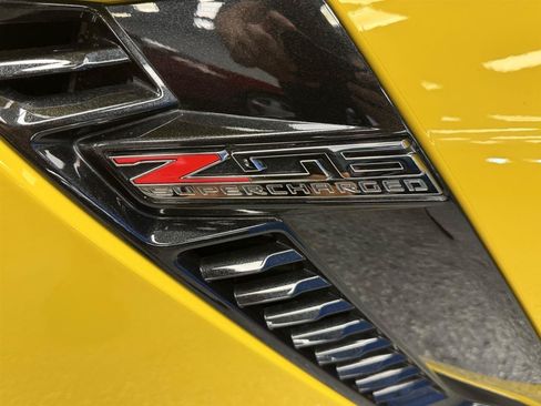 Used 2019 Chevrolet Corvette Z06 RWD image 31