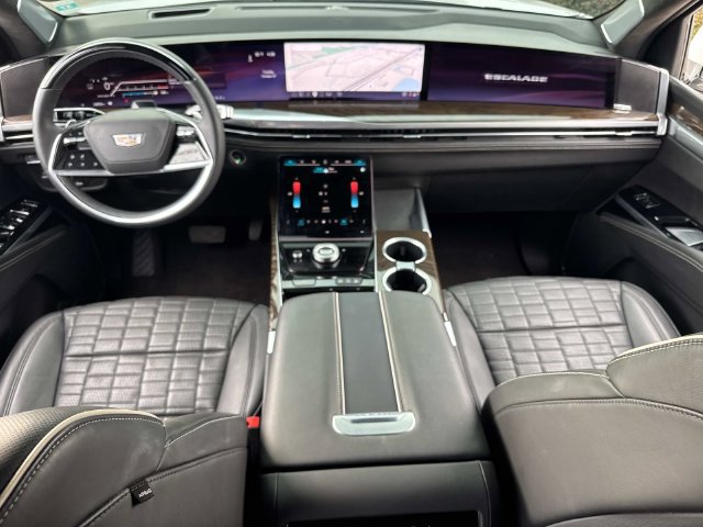 Used 2025 Cadillac Escalade Sport Platinum w/ LPO, ONYX Package AWD/4WD image 20