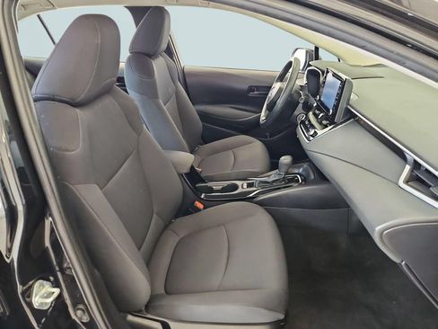 Used 2022 Toyota Corolla LE FWD image 28