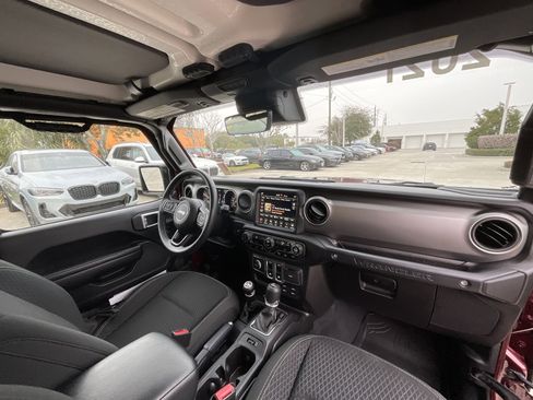 Used 2021 Jeep Wrangler Sport image 20