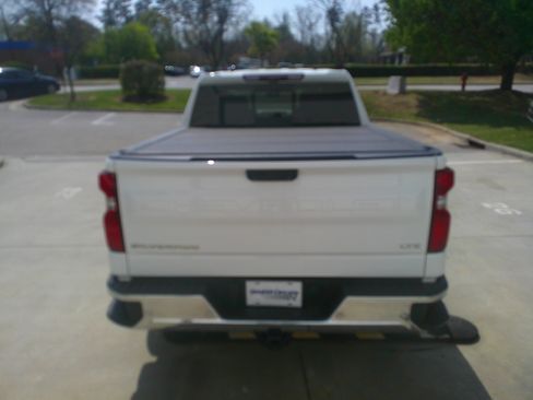 Used 2024 Chevrolet Silverado 1500 LTZ w/ Technology Package image 11