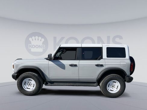 New 2026 Ford Bronco Heritage Edition AWD/4WD image 2