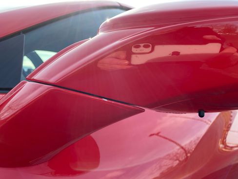 Used 2018 Ferrari 488 Spider image 47