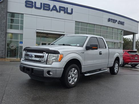 Used 2013 Ford F150 XLT w/ Luxury Equipment Group image 2