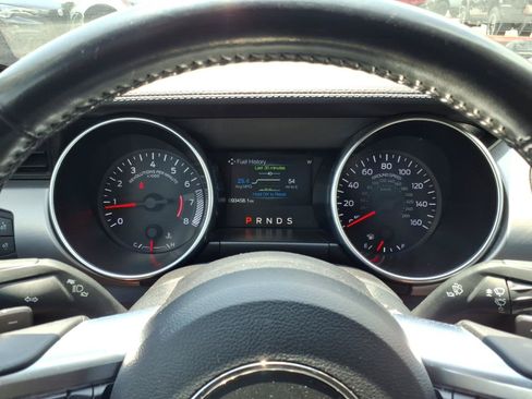 Used 2019 Ford Mustang Premium RWD image 22