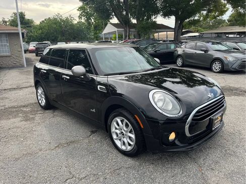 Used 2017 MINI Cooper Clubman ALL4 AWD/4WD image 3