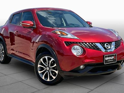 Used 2017 Nissan Juke SL FWD image 3