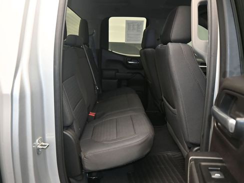 Used 2019 Chevrolet Silverado 1500 LT w/ Texas Edition image 11