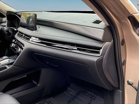 Used 2026 INFINITI QX60 Luxe w/ Cargo Package FWD image 17