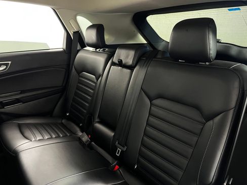 Used 2024 Ford Edge SEL AWD/4WD image 23