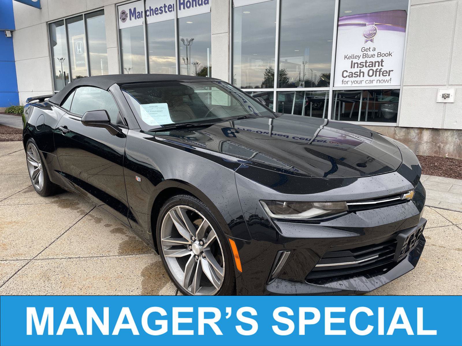 Used 2016 Chevrolet Camaro LT RWD image 1