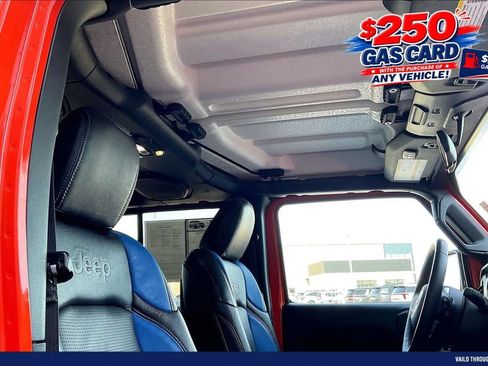Used 2018 Jeep Wrangler Unlimited Rubicon w/ Safety Group AWD/4WD image 22