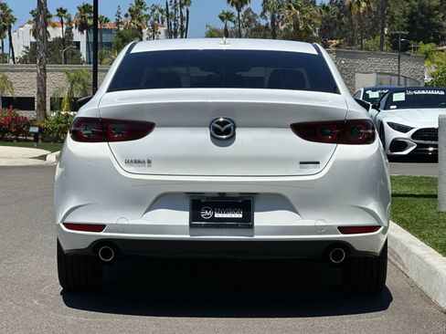 Used 2020 MAZDA MAZDA3 Sedan w/ Premium Package FWD image 4
