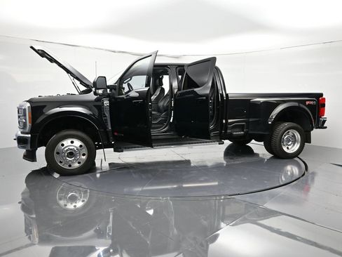 Used 2023 Ford F450 Lariat w/ FX4 Off-Road Package image 48