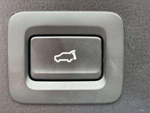 Used 2025 MAZDA CX-5 AWD 2.5 S w/ Preferred Package image 11