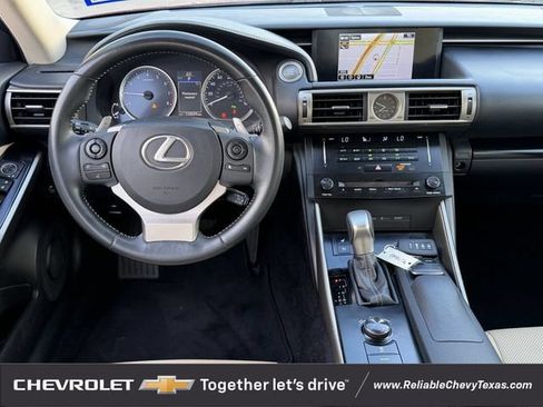 Used 2014 Lexus IS 250 w/ Navigation Package RWD image 12